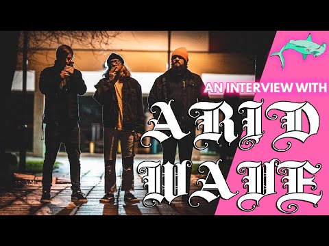Arid Wave Talk New Single 'Check My Phone', Smashing Up Gear &amp; Gravy Baths! | Arid Wave Interview